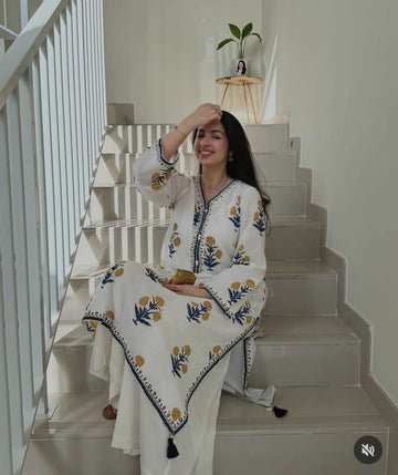 Traditional White Hand Block Print Cotton Kurta for Women