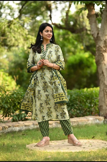 Beautiful Green cotton suit