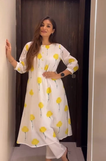 Yellow flower cord set