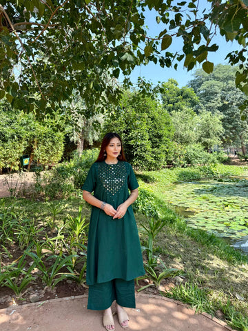 Green mirror cord set