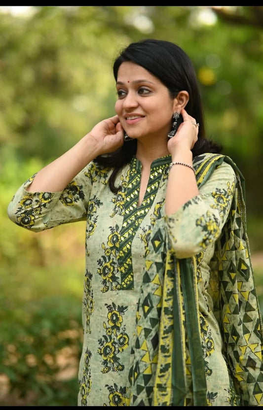 Beautiful Green cotton suit