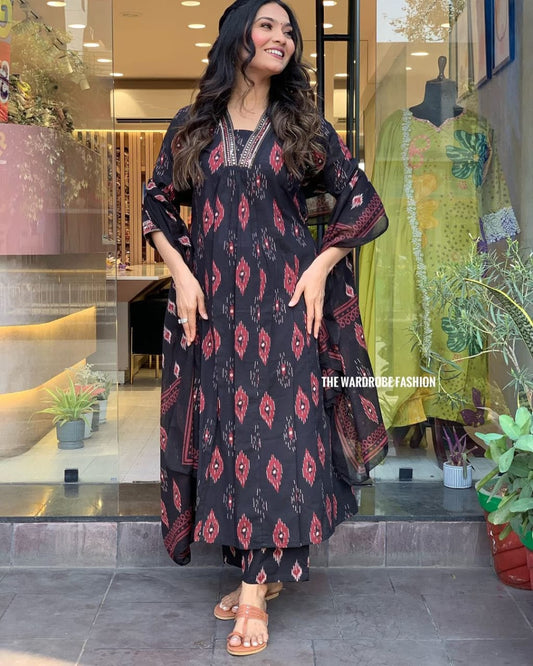 Beautiful black Embroidery suit